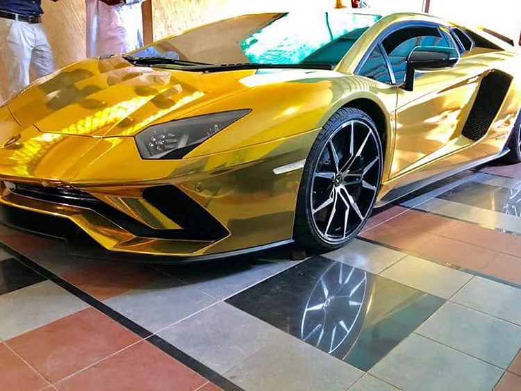 gold car